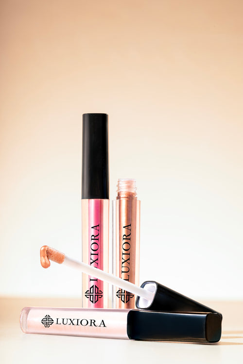Luxiora lip gloss and applicator