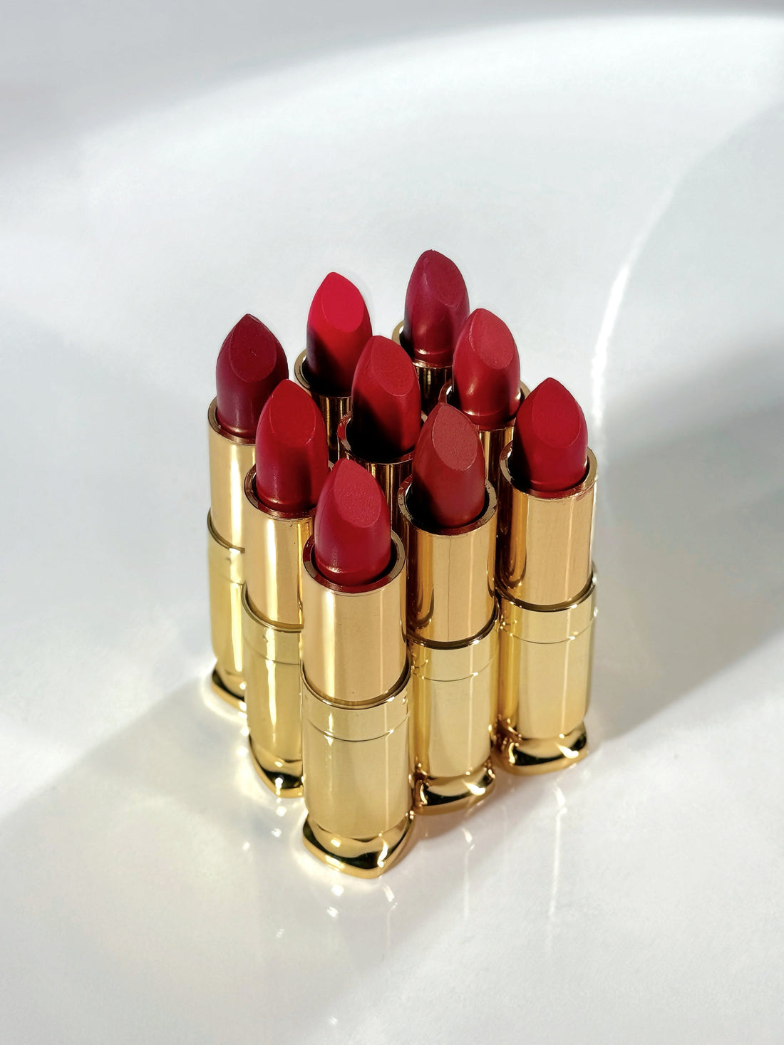 Best Lipstick Shades for Weddings & Festivals | Luxiora Guide 2025