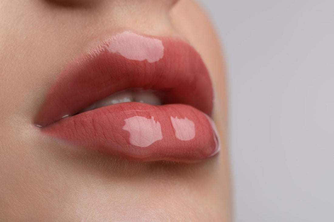 Best Long-Lasting Lip Glosses for All Day Wear